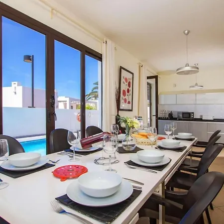 Casa Nydia Playa Blanca